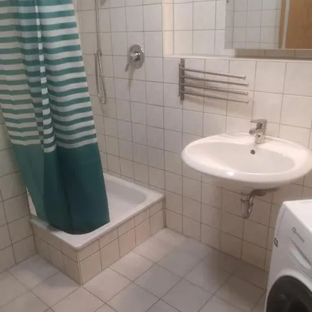 Daire 1,5 Zi 43 Qm Im Zentrum Von Plochingen, Frisch Renoviert Und Voll Ausgestattet *